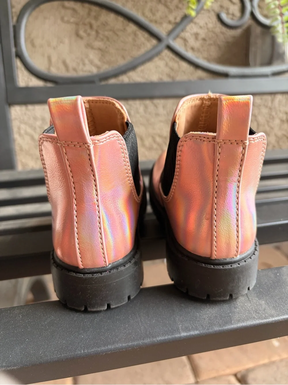 Old Navy Iridescent Pink Chelsea Boots for Toddler Girls